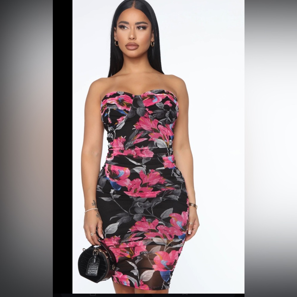 Fashion Nova Dinner In Dubai Floral Mini Dress (midi mesh) L